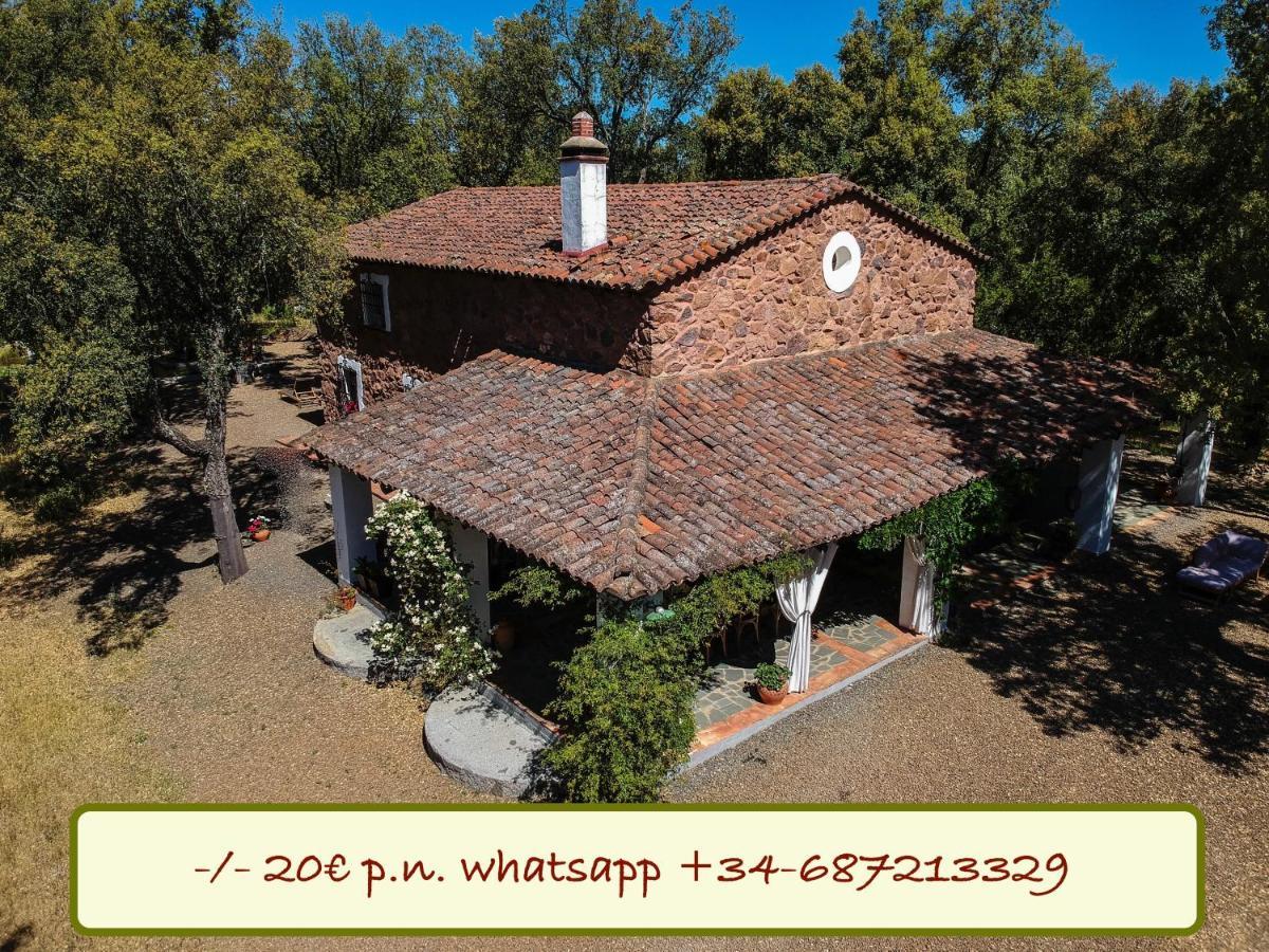 Valle Del Arroyo Casas Rurales - B&B - Solo Adultos Cortelazor Zewnętrze zdjęcie